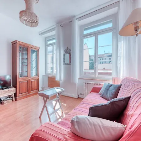 شقة Guestready - Loft Chic No 7º Arr. *